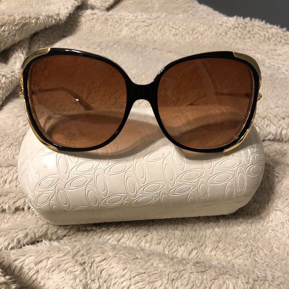 Oakley Changeover